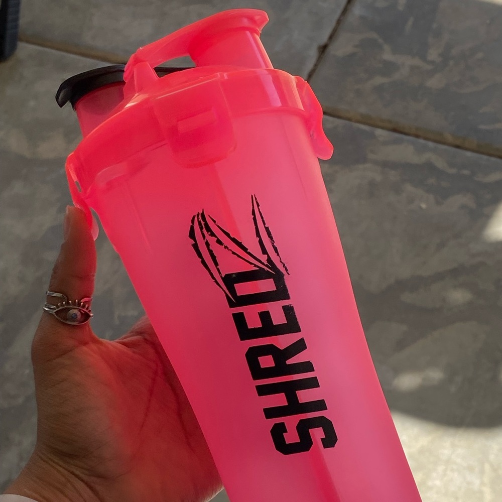 Shredz double sided pink shaker